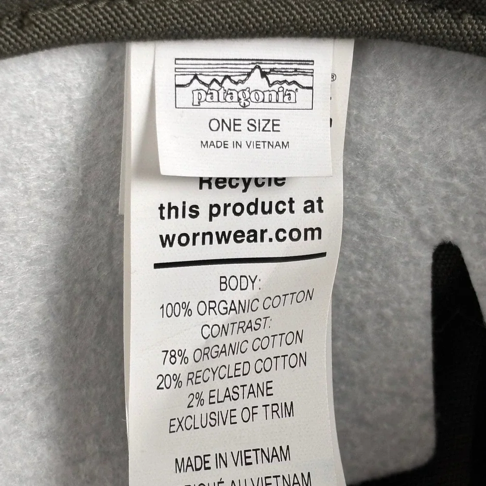 Patagonia Adult Range Flat Billed Snapback Trucker Hat in Pine Needle Green NWT‎